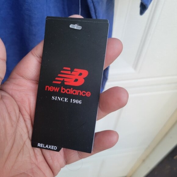 New Balance t-shirt - Picture 4 of 5